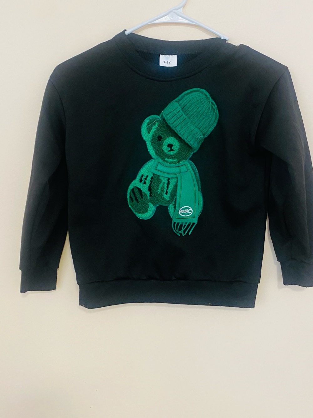 Boys sweatshirt with bear size 7/8Y